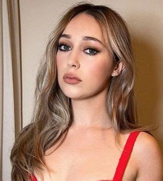 alycia debnam-carey bra size|Alycia Debnam